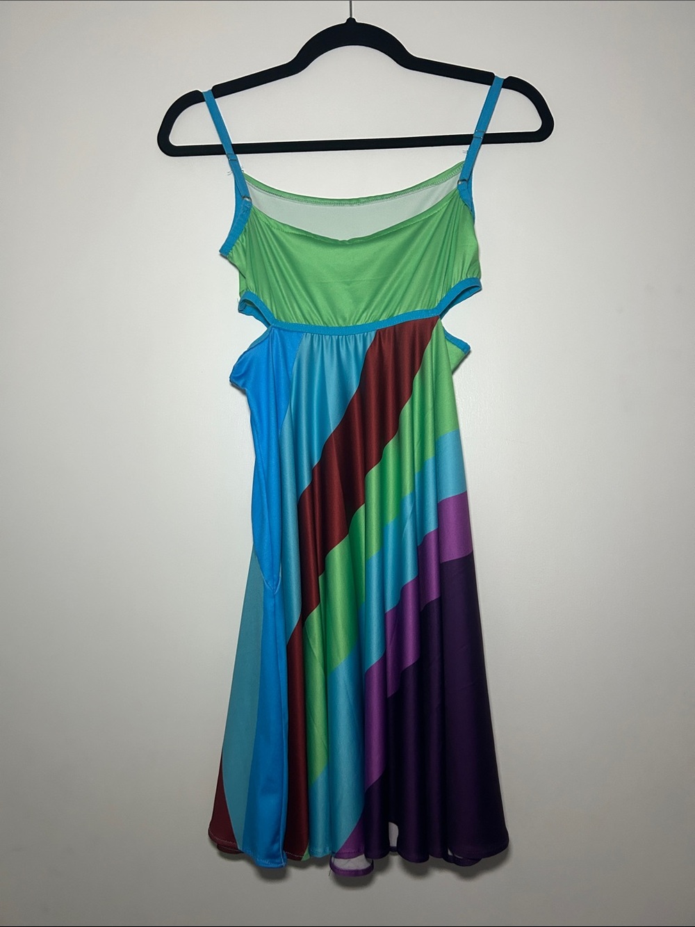 13 Going on 30 Party Dress - Picture 4 of 5